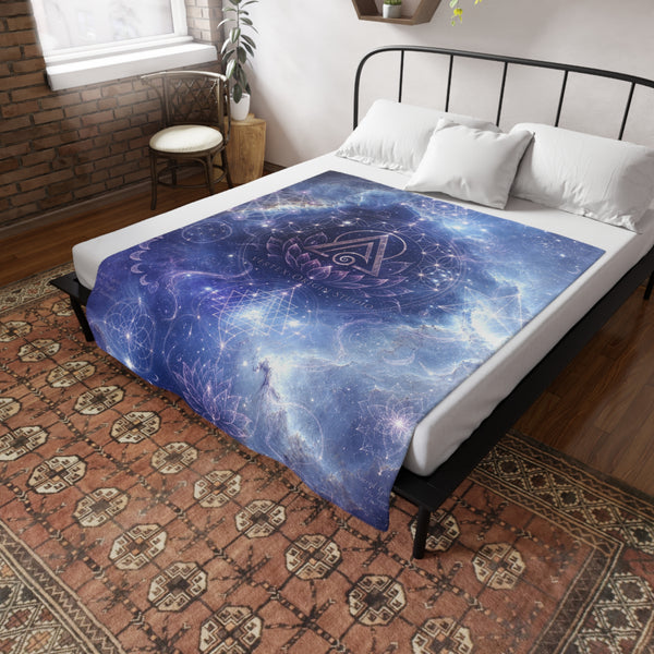 Sacred Geometry Fleece Blanket - Witch Head Nebula